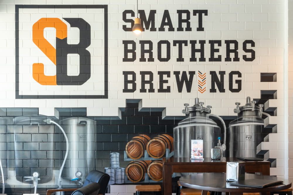 Smart Brothers Brewing mural wall.