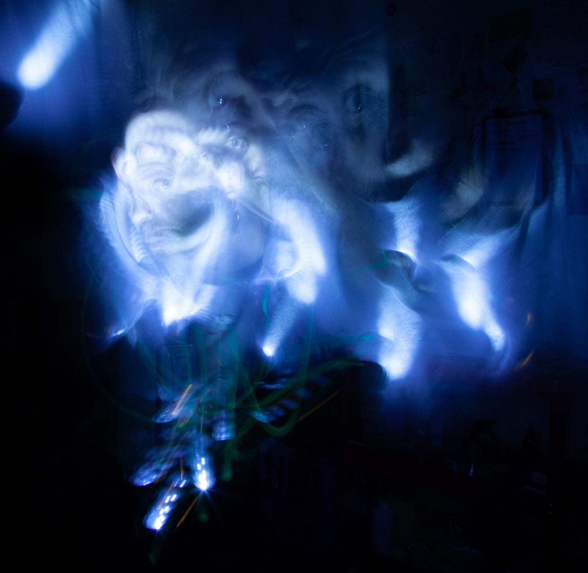 Alexander 'Pug' Williams, Glyphic Psyche, digital long exposure light painting, 2023. Image courtesy of the artist.